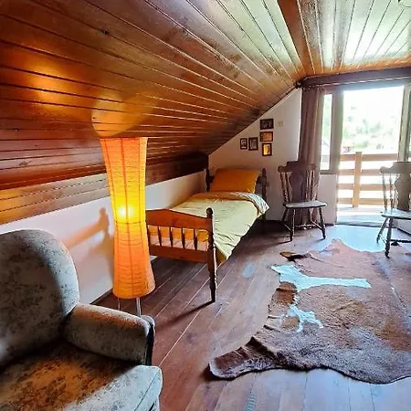 Apartment Cherry Ii Gradac