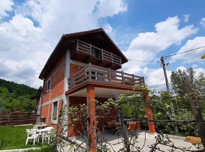 Cherry Ii Gradac Daire