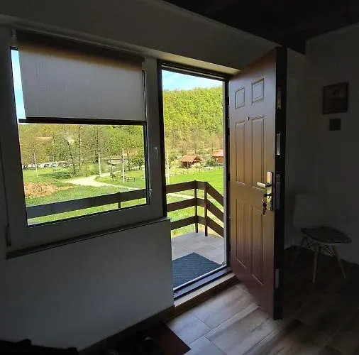 Cherry Ii Gradac * Valjevo